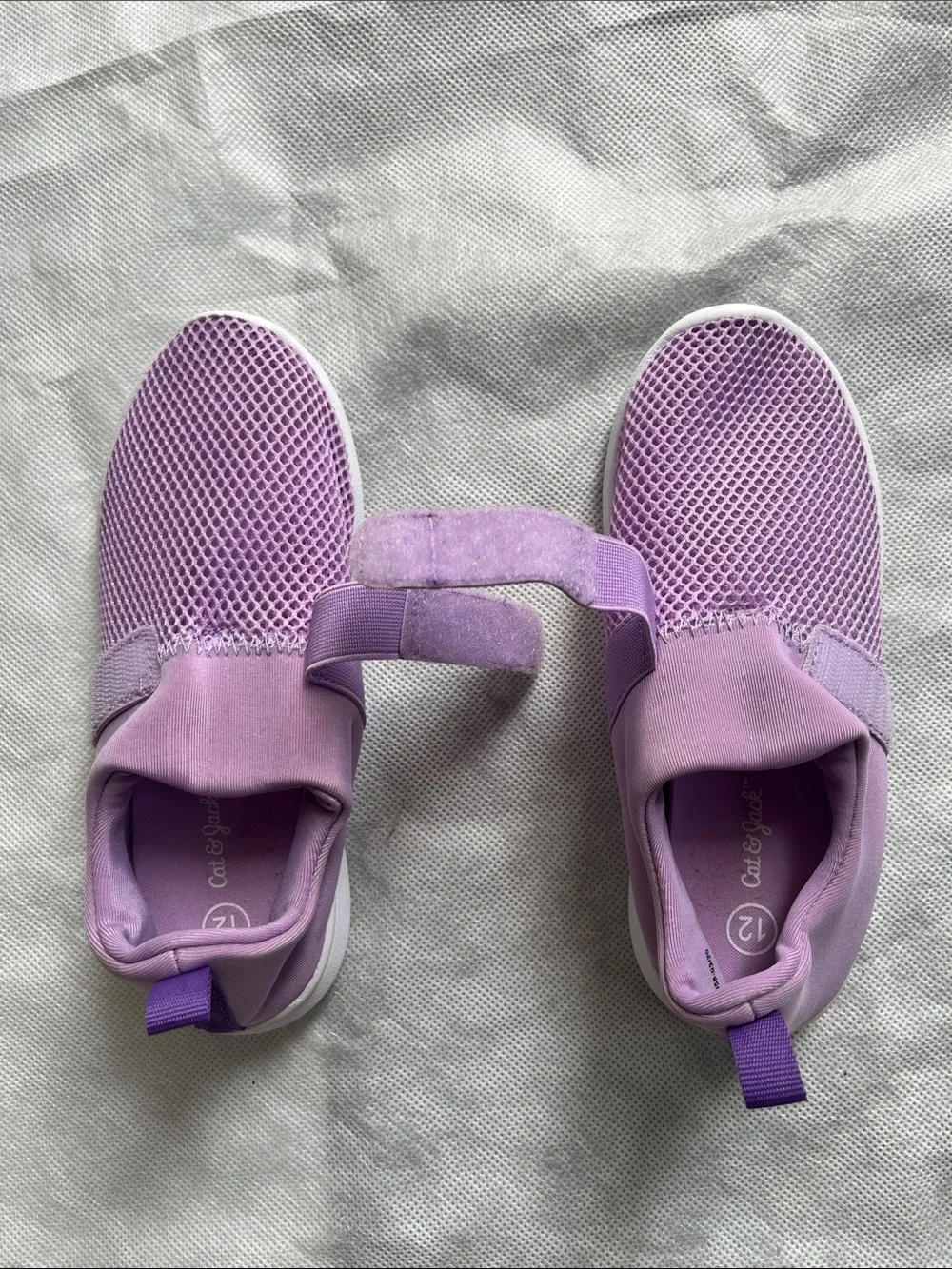 Cat & Jack Lilac/Purple Kids Water Shoes